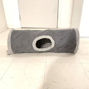 Collapsible Grey Cat Tunnel
